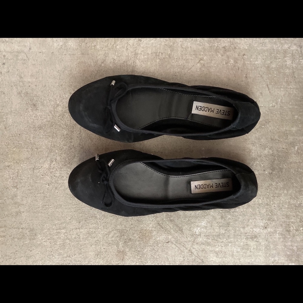 Steve Madden Black Ballet Flats (US 7)
